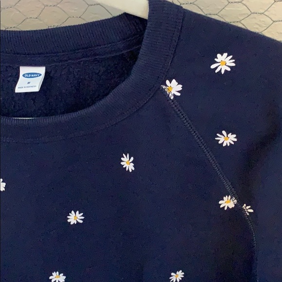 Old navy daisy sweatshirt Clearance